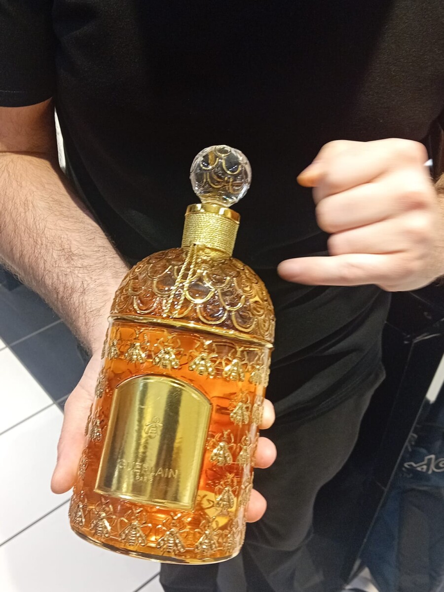 PARFUM, LUXE ET EXPÉRIENCE CLIENT POUR LES CAP